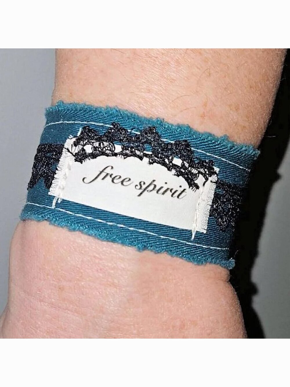 Free Spirit Quote Fabric Stretch Bracelet Cuff Boho Hippie Jewelry Vintage Lace